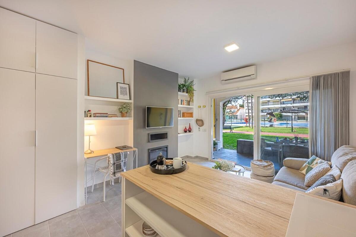 Golden Mile Getaway, Garden View, Pool & Comfort Marbella Exterior foto